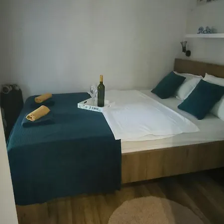 Mobile Ivan Holiday home