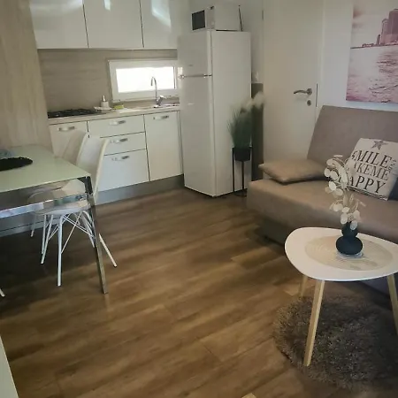 Holiday home Mobile Ivan